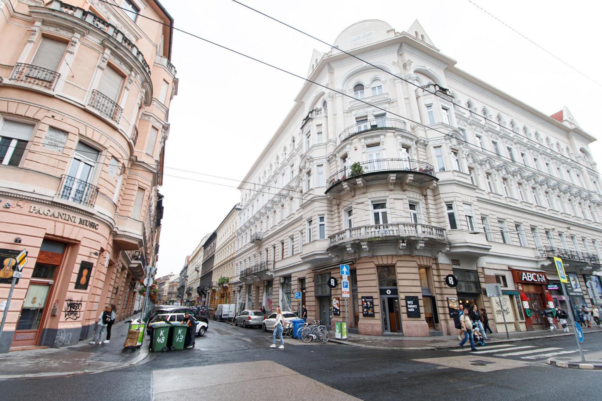 King Street Center * Будапешт
