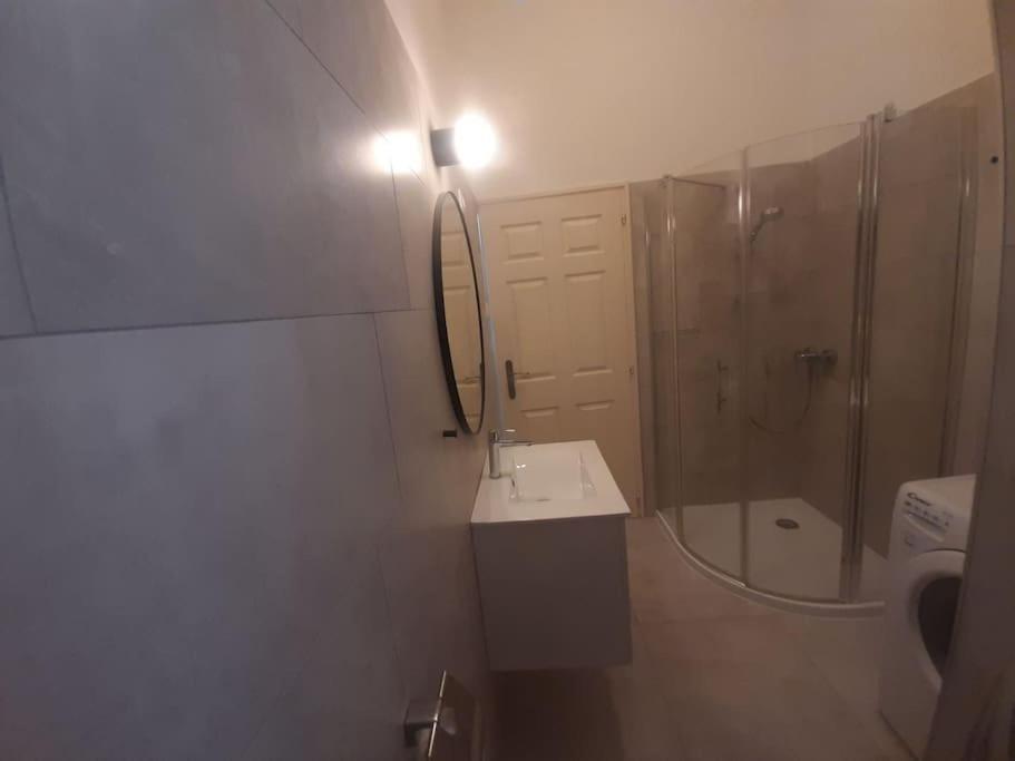 Apartamento King Street Center *